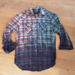 Men's Krush brand super cool button down!